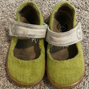 Livie and Luca GUC size 6